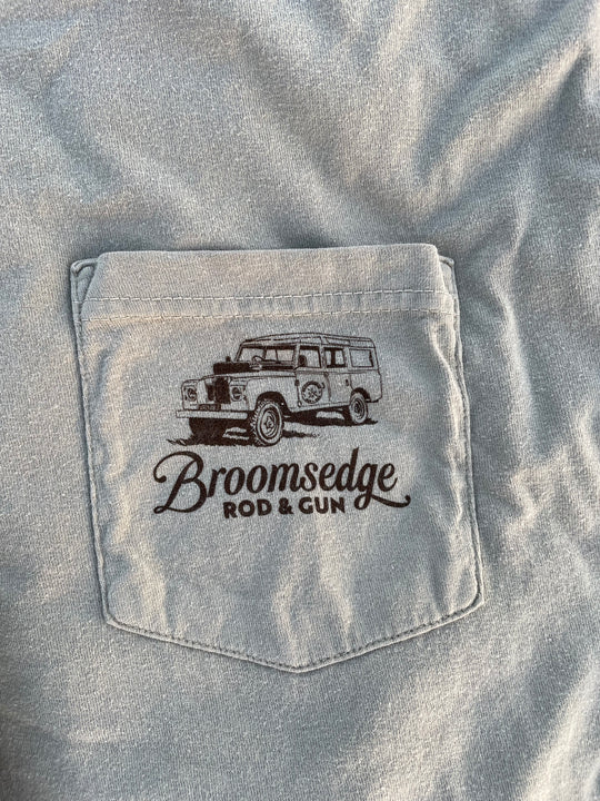 Landrover in Quail Woods Tee